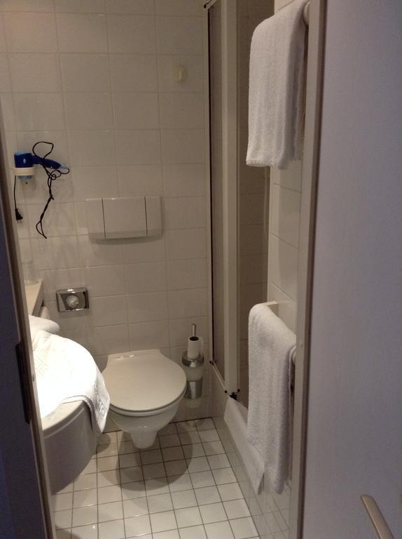 Hotel Zum Pfalzgrafen ハイデルベルク 部屋 写真